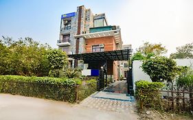 Fabhotel Luxury Retreat
